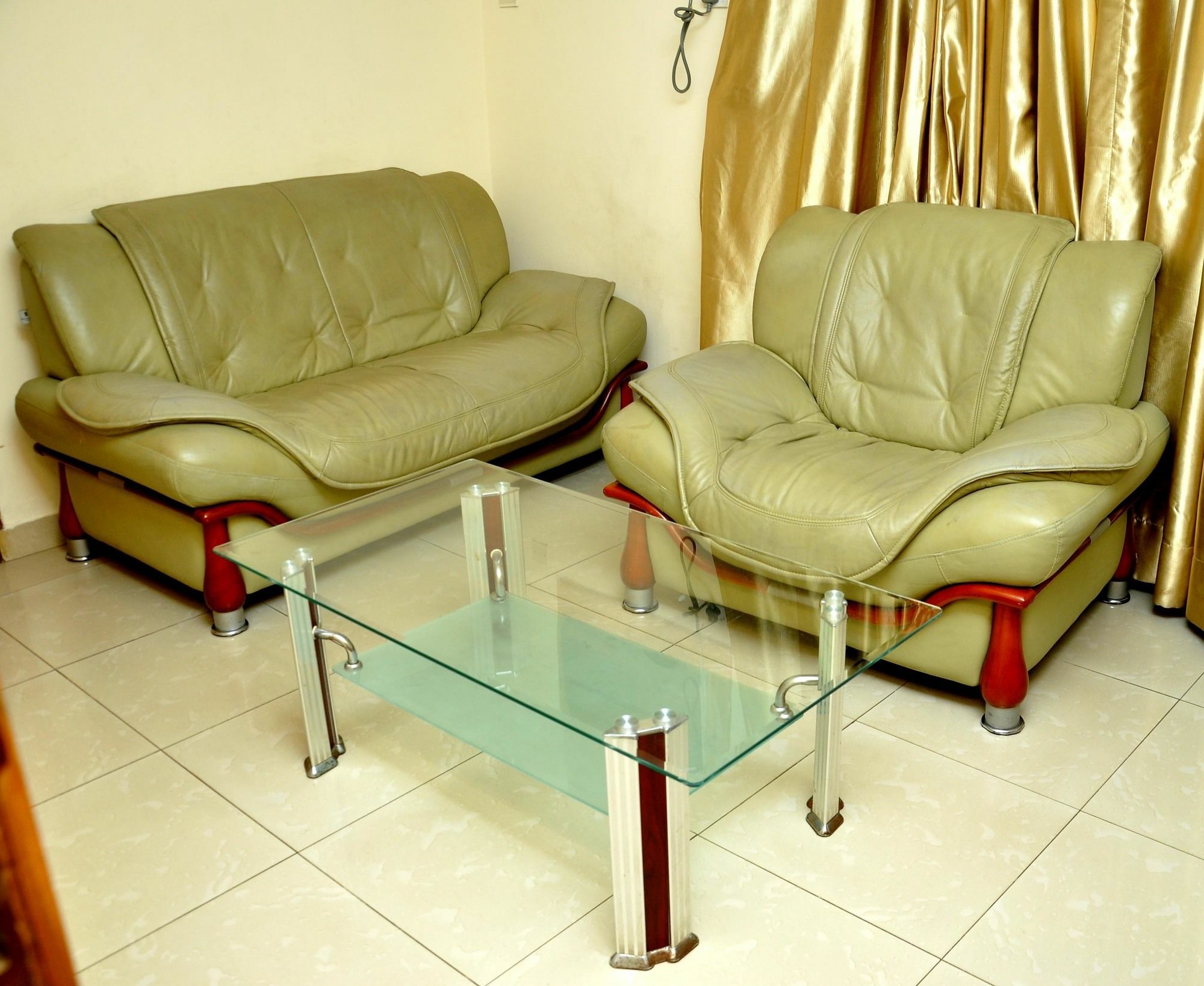 The Habitat Suites International Lagos Exterior photo